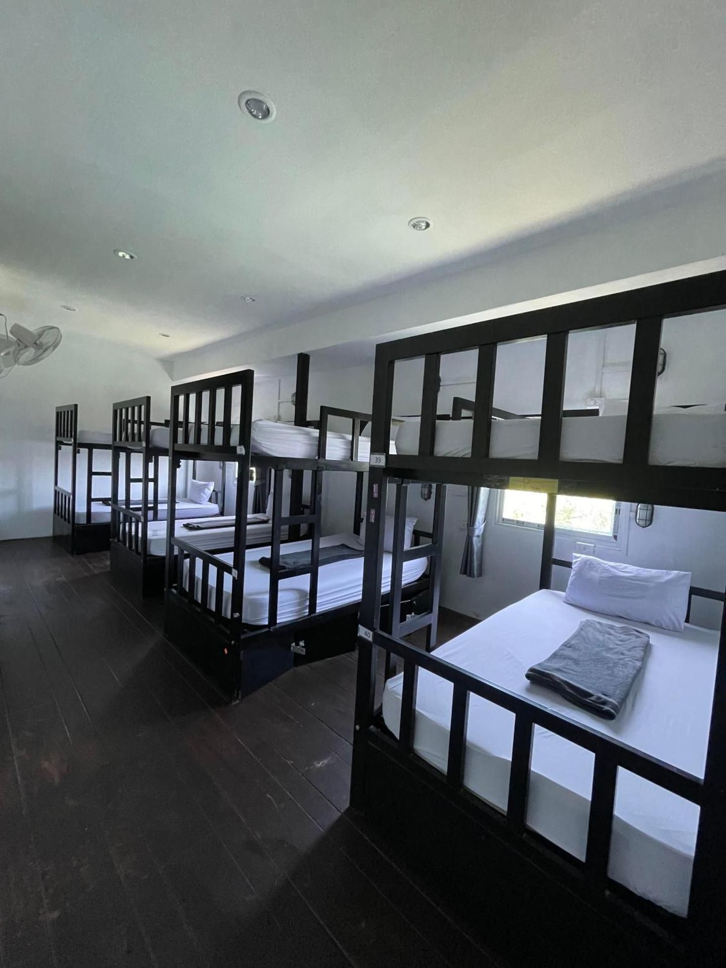 Bed in 6-Bed Mixed Dormitory Room