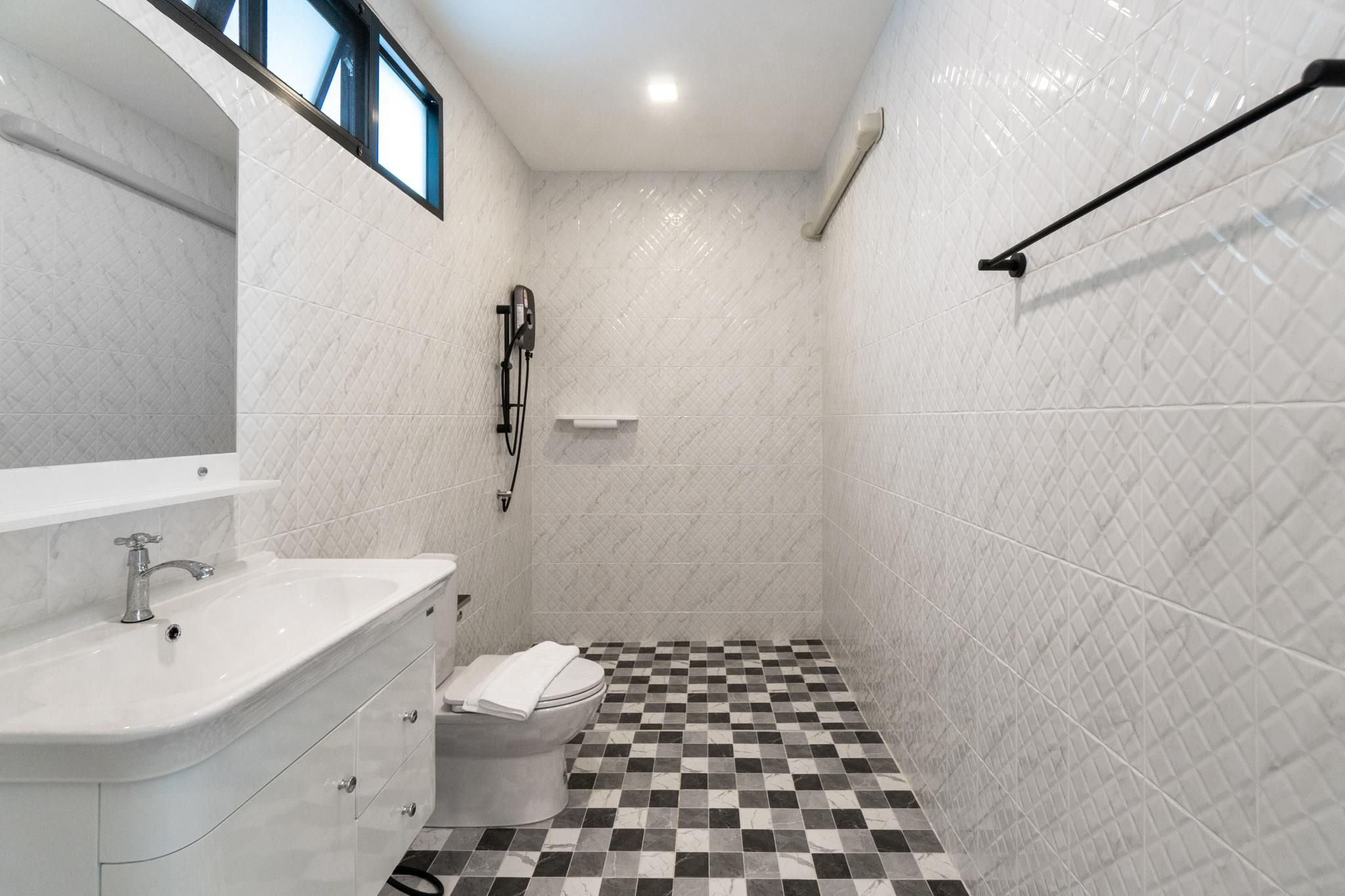 Tarn Villa Krabi One Bed Room 2