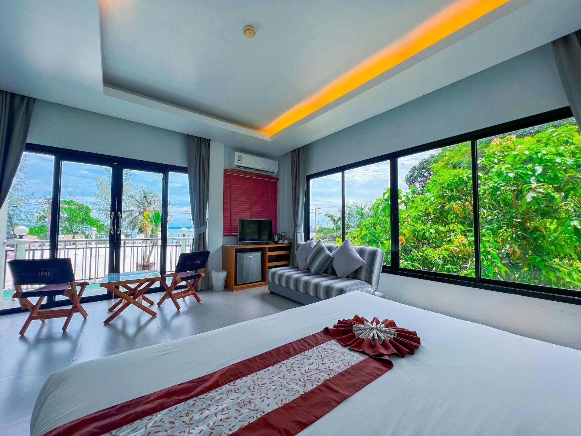 Deluxe Double with Sea View