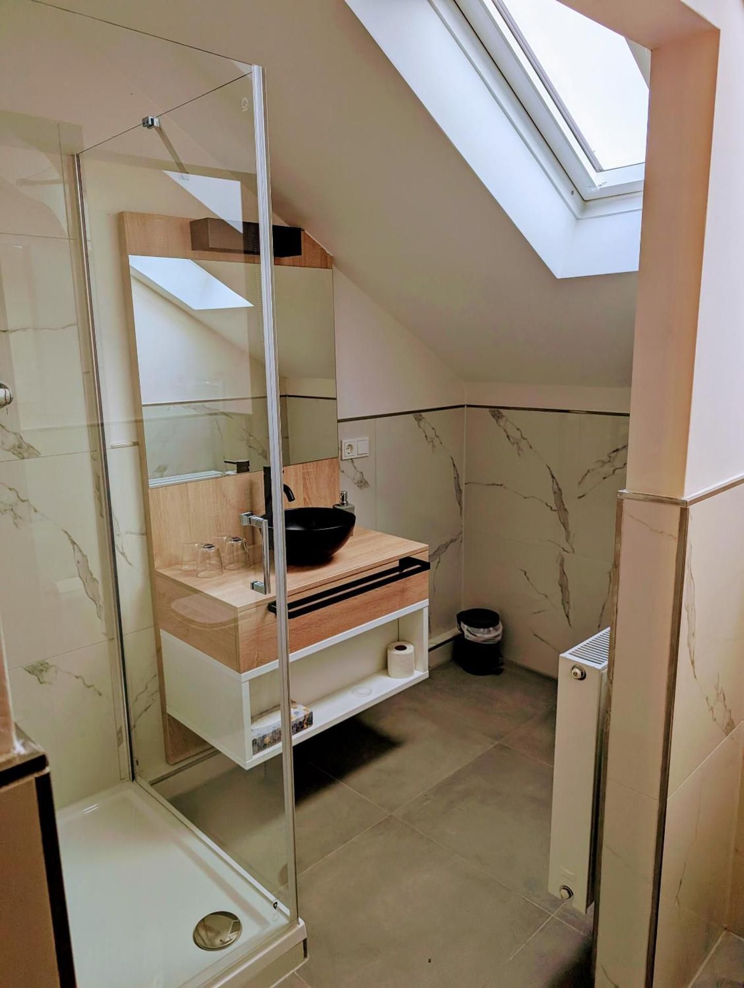 Quadruple Room with Private Bathroom