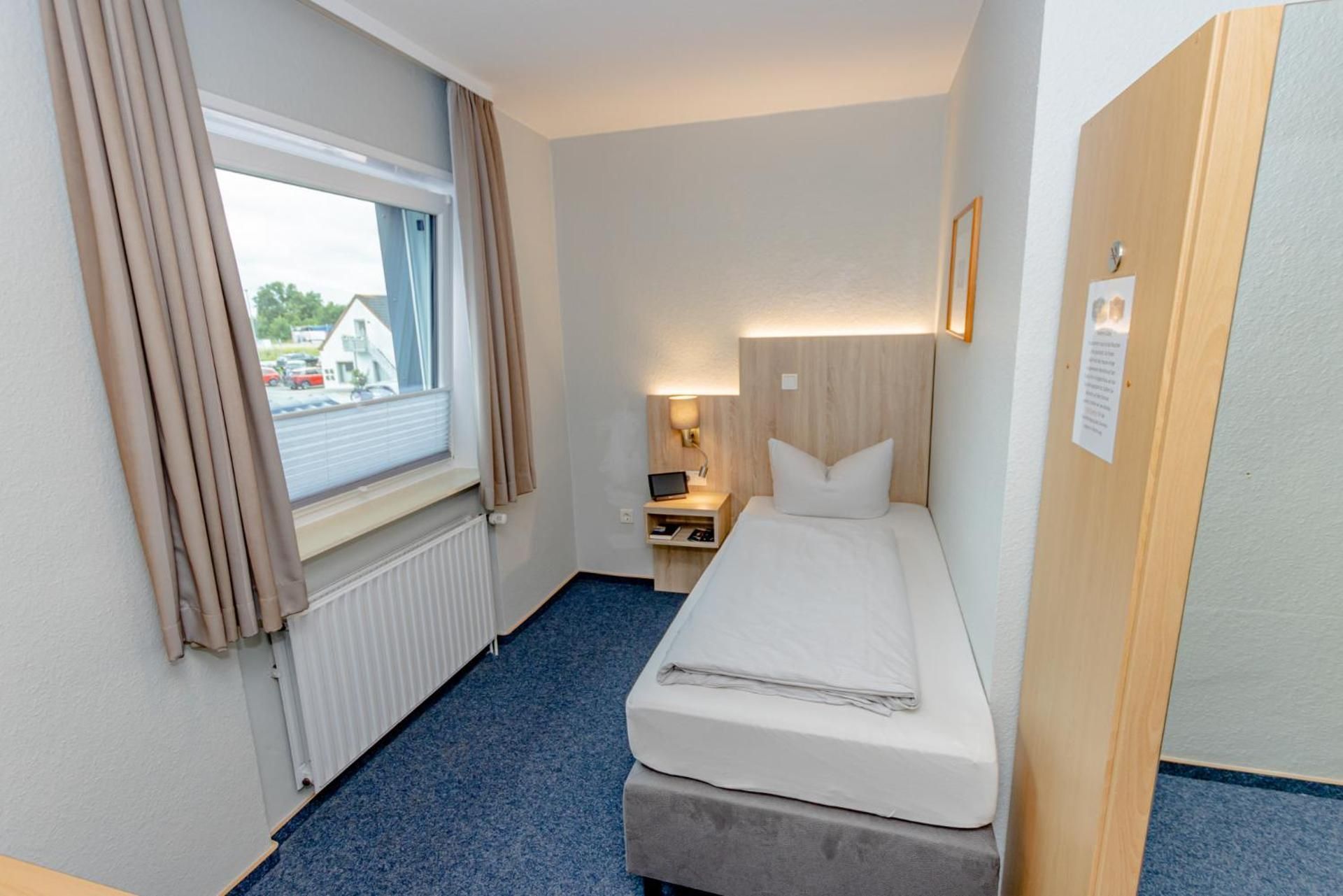 Small Single Room