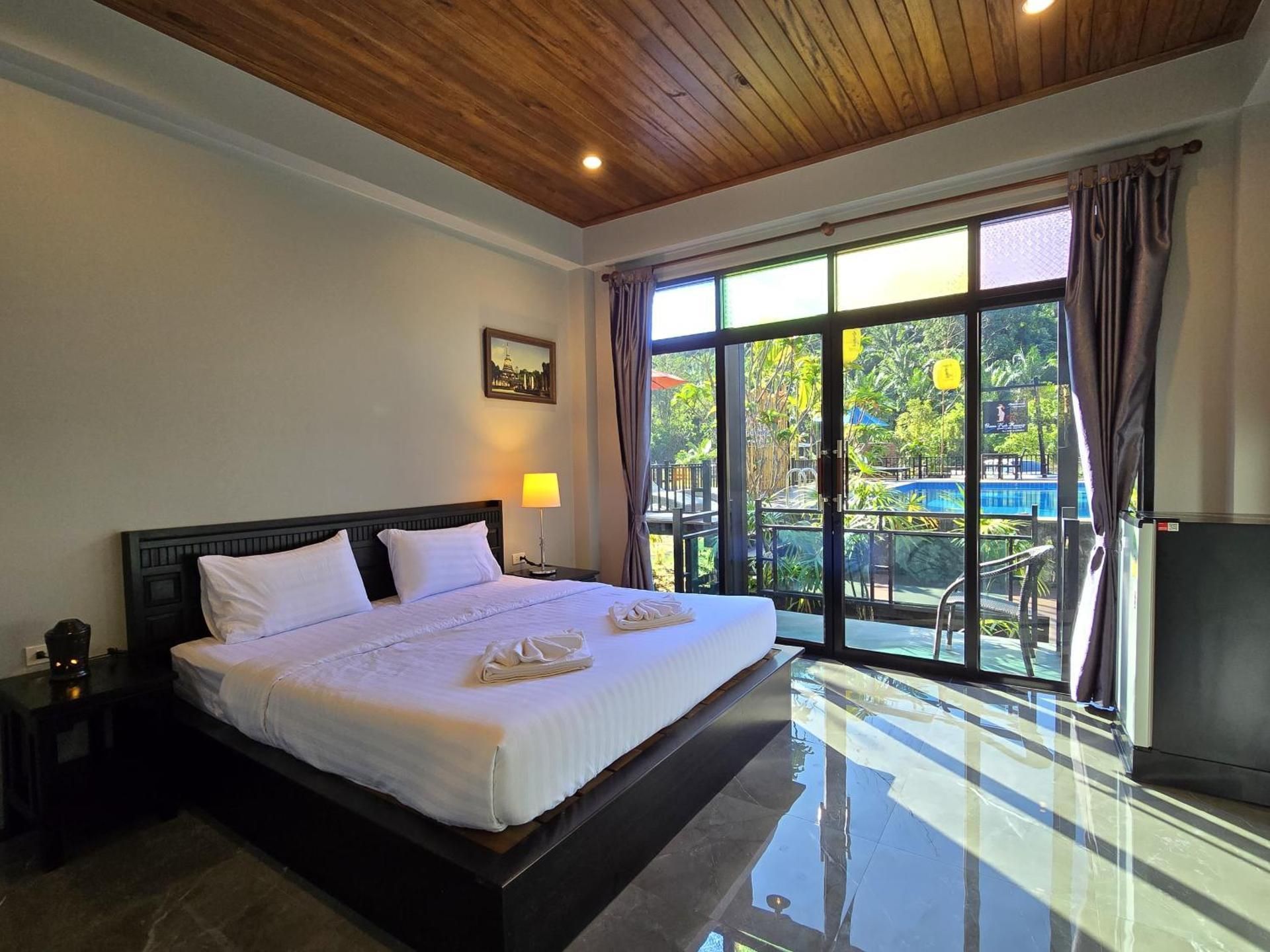Double Room with Pool View