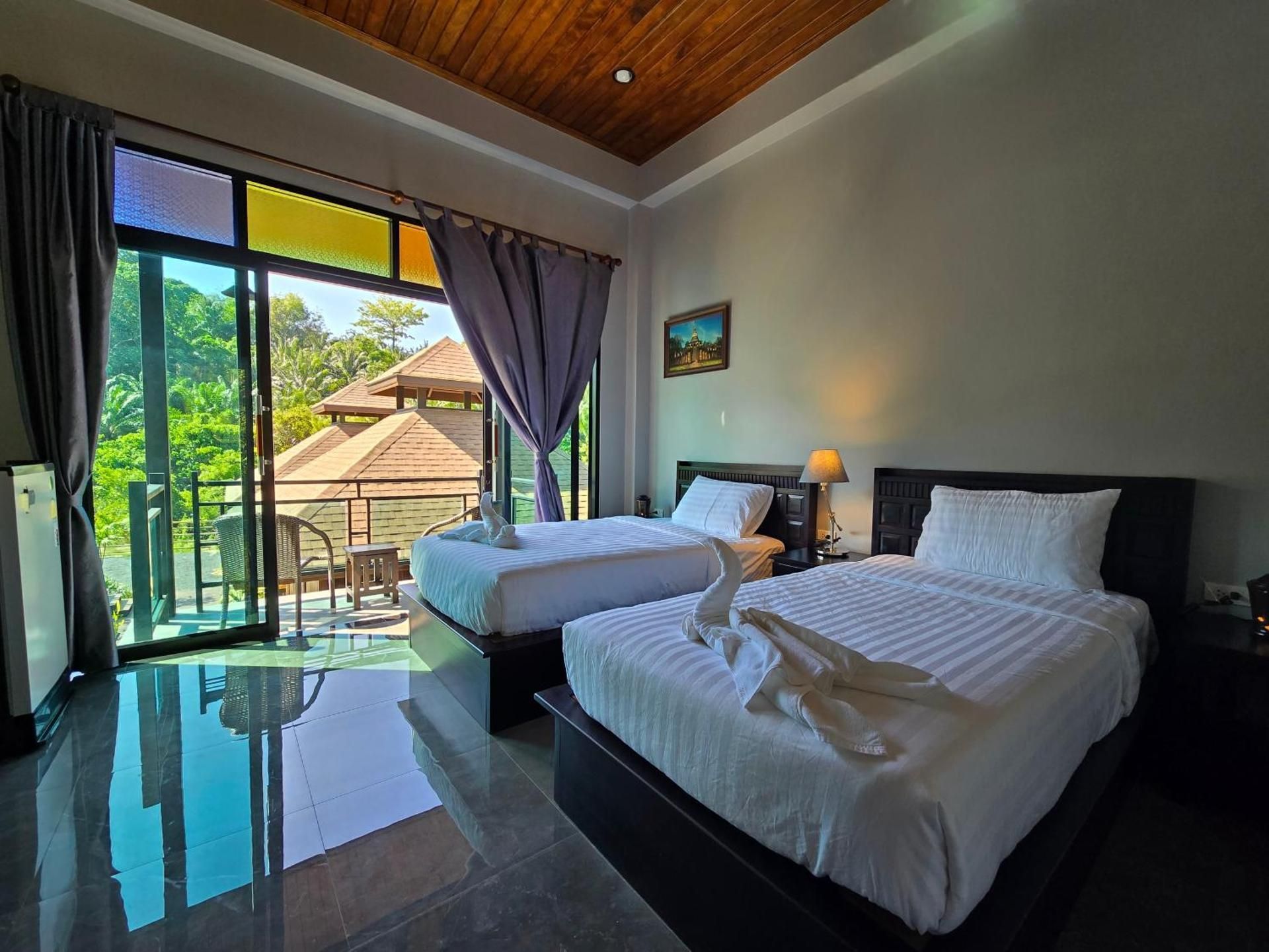 Twin Room with Pool View