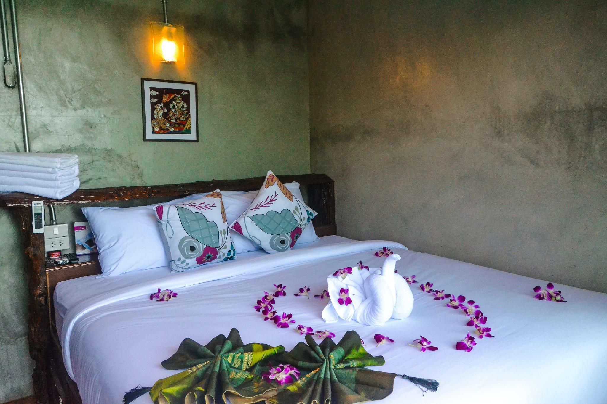 Baan Tubkaek Hotel Standard Double Sea View 2