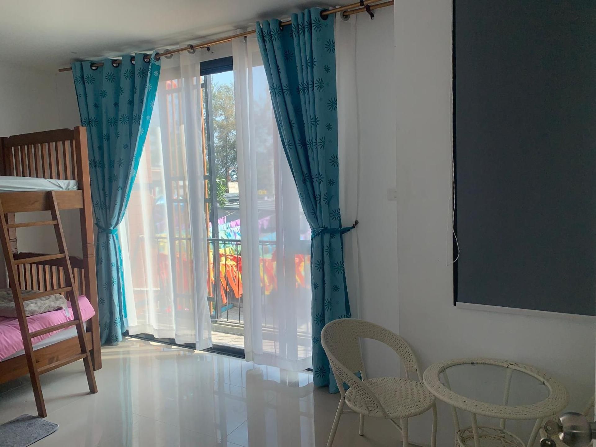 Twin Room with Sea View