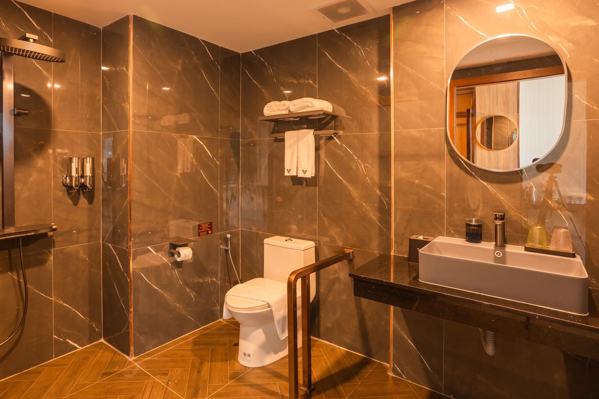 Deluxe King Room Sea View