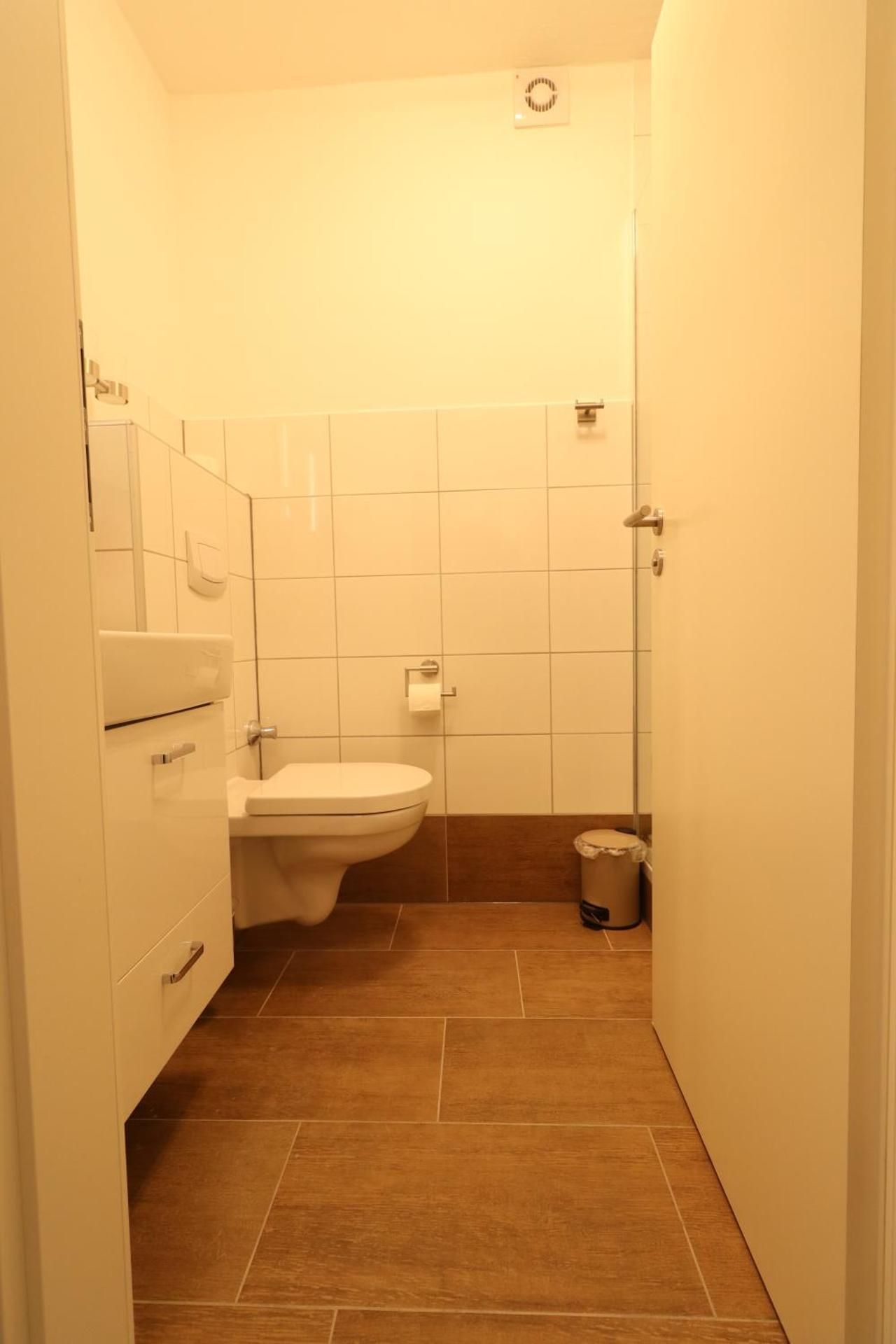 Single Room with Bathroom