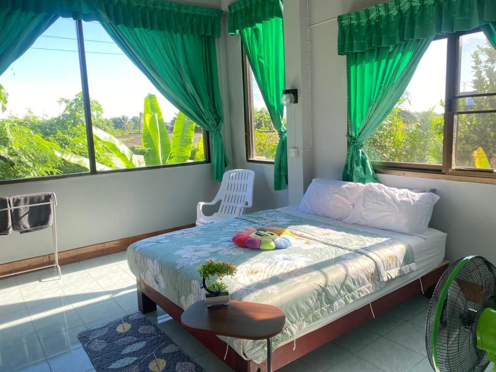 Mountain View Hostel Krabi -  Krabi Airport Hotels Double Room with Garden View and Fan Only - Air conditioning with Surcharge 3