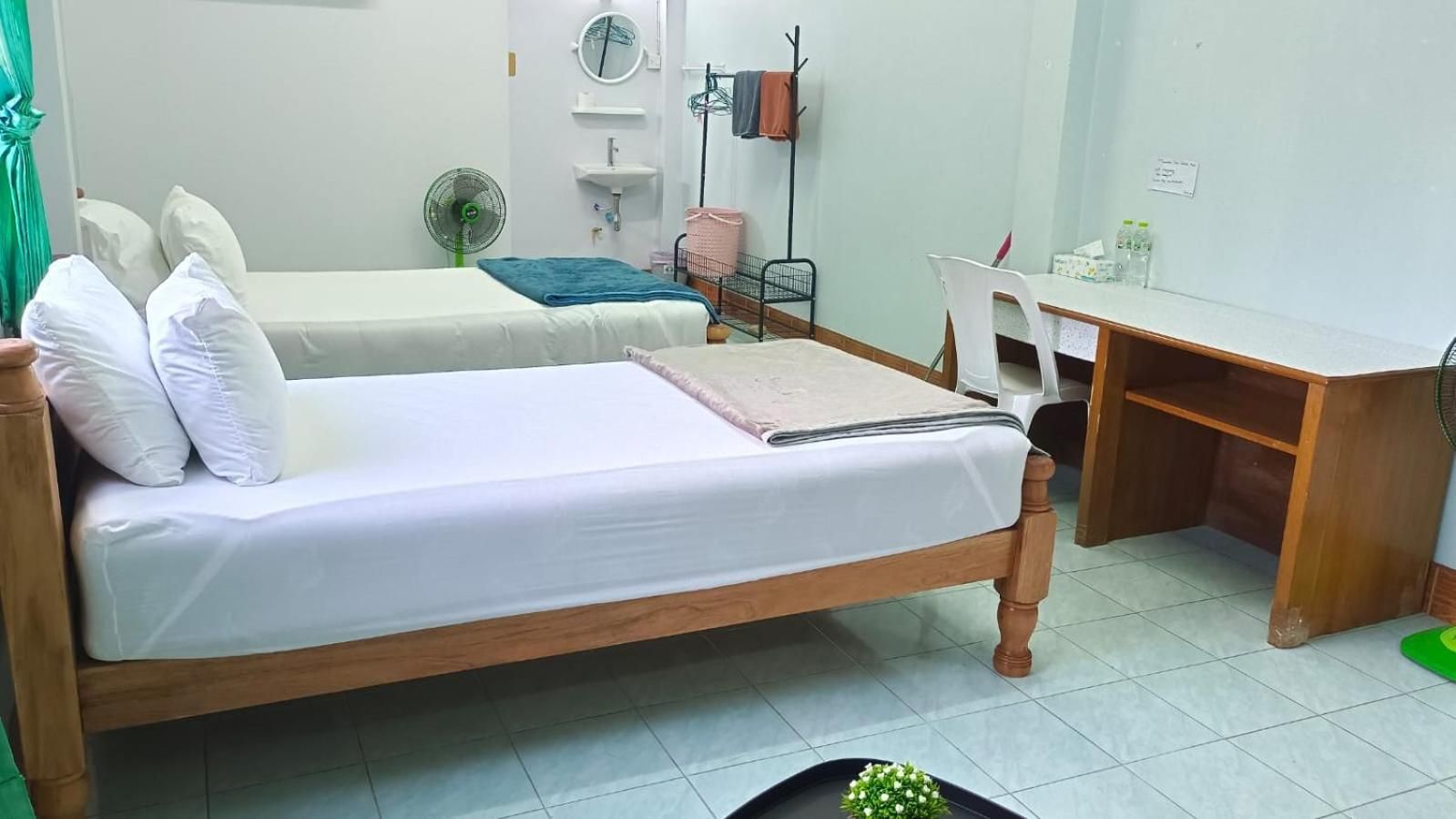 Large Twin Room with Mountain View and Fan Only -Air conditioning with Surcharge