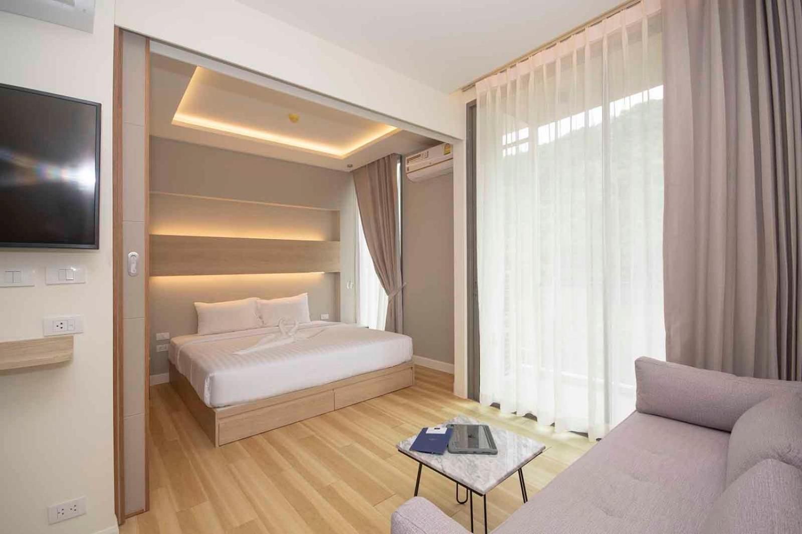 Studio Apartment