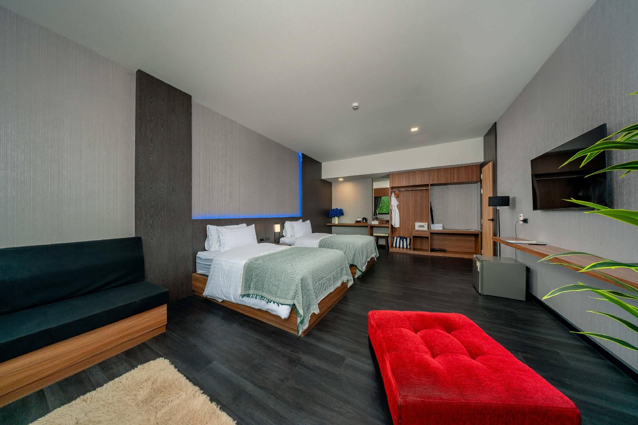 Family 2 Bedroom for 4 Person