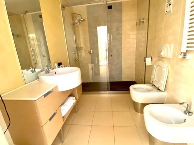 HOTEL DEL GOLFO Family Room with Sea View 3