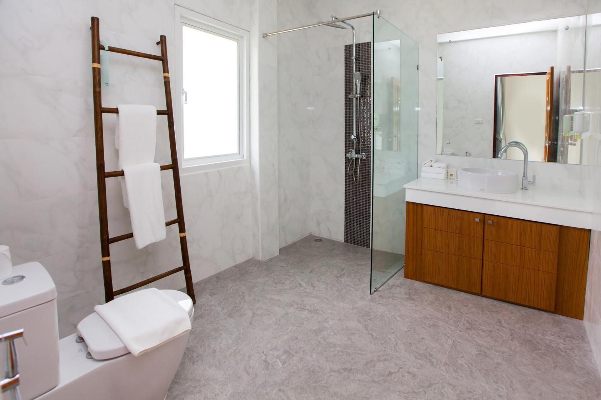 Baan Lalle Pool and Spa Villa Private Villa