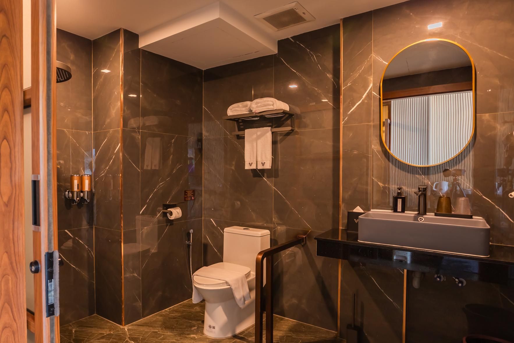 The Legacy V Beach Resort Ao Nang Krabi, Aspira Collection Deluxe Room 3