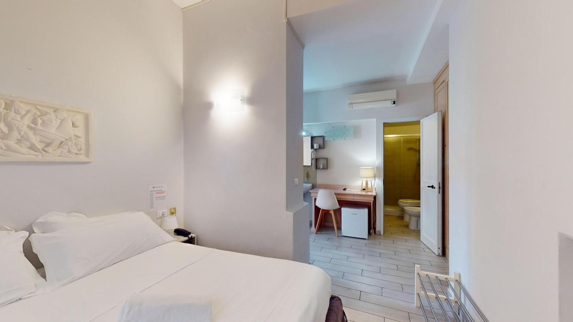 Large Single Room