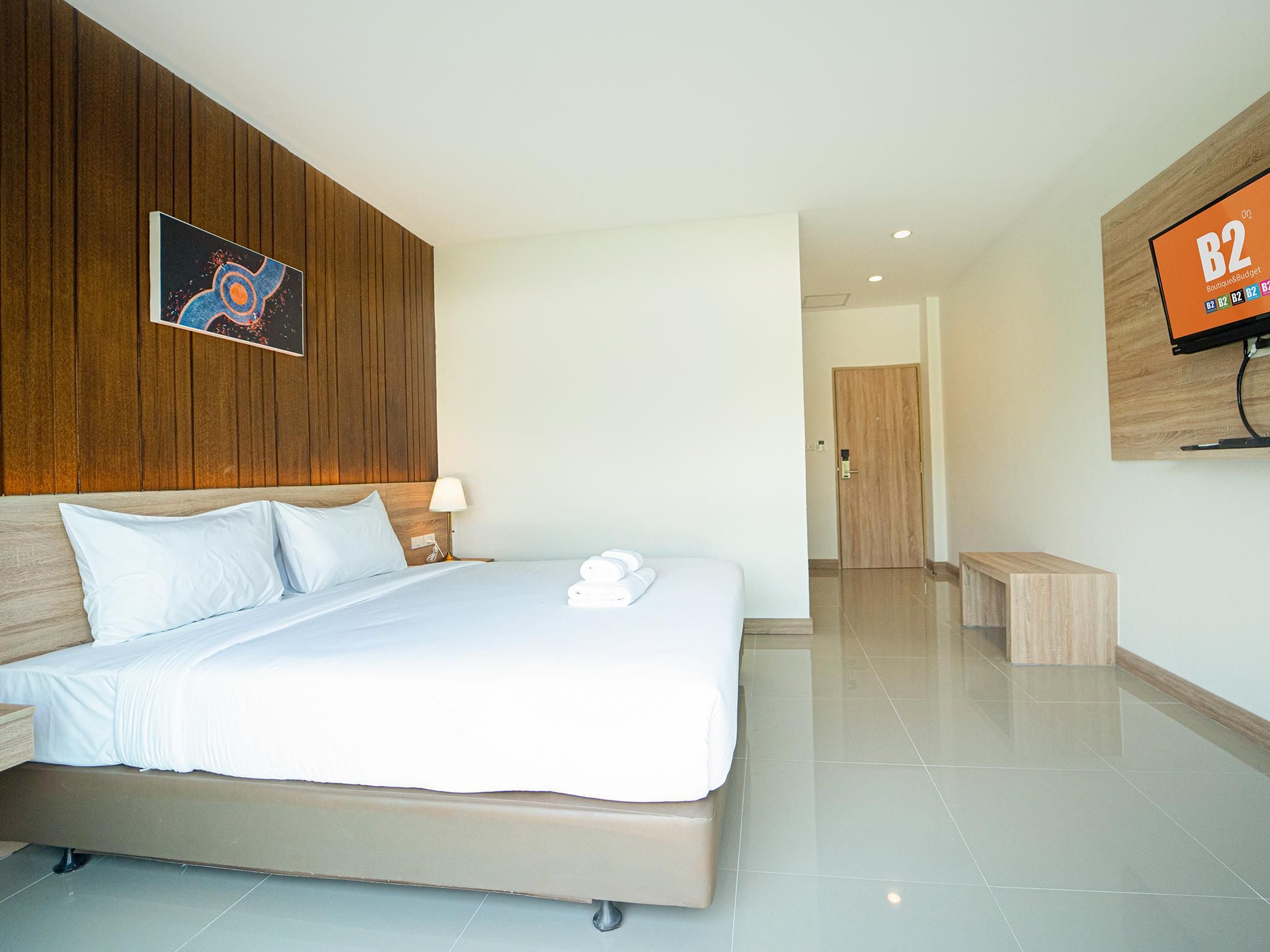 B2 Nakhon Sawan Boutique & Budget Hotel  Deluxe Premier Room 2