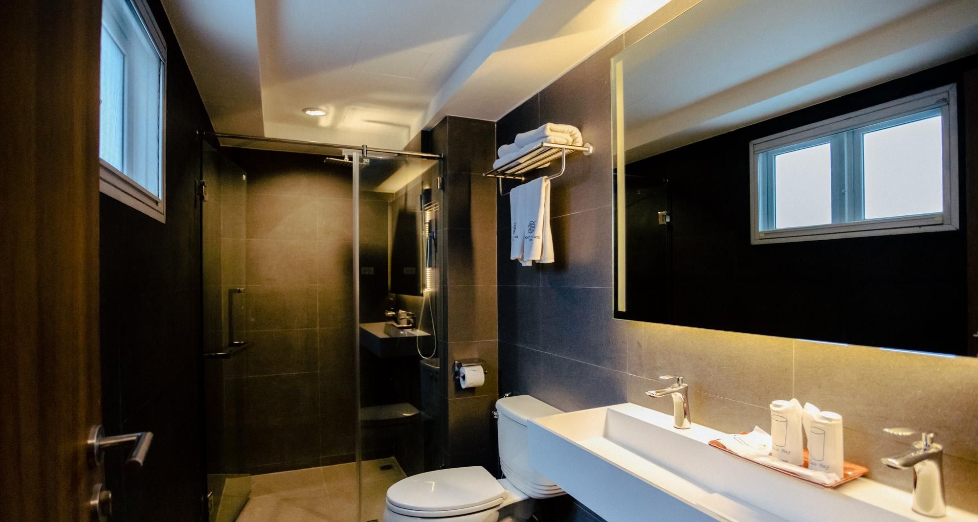 Bonito Chinos Hotel New Deluxe 3