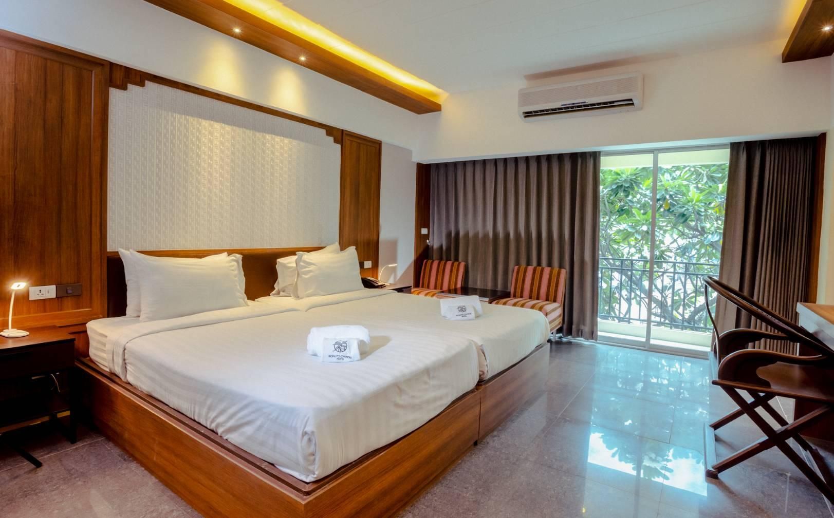 Bonito Chinos Hotel New Deluxe