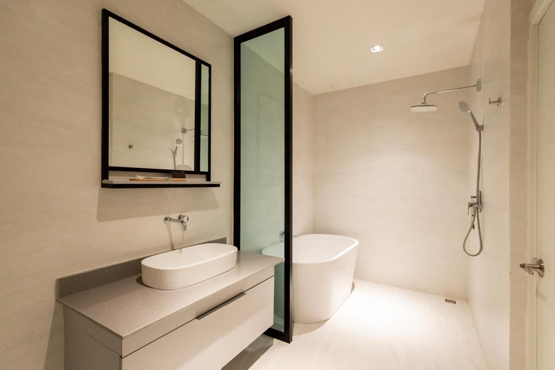 GOOD Nakhonsawan Hotel Villa with Private Pool 2