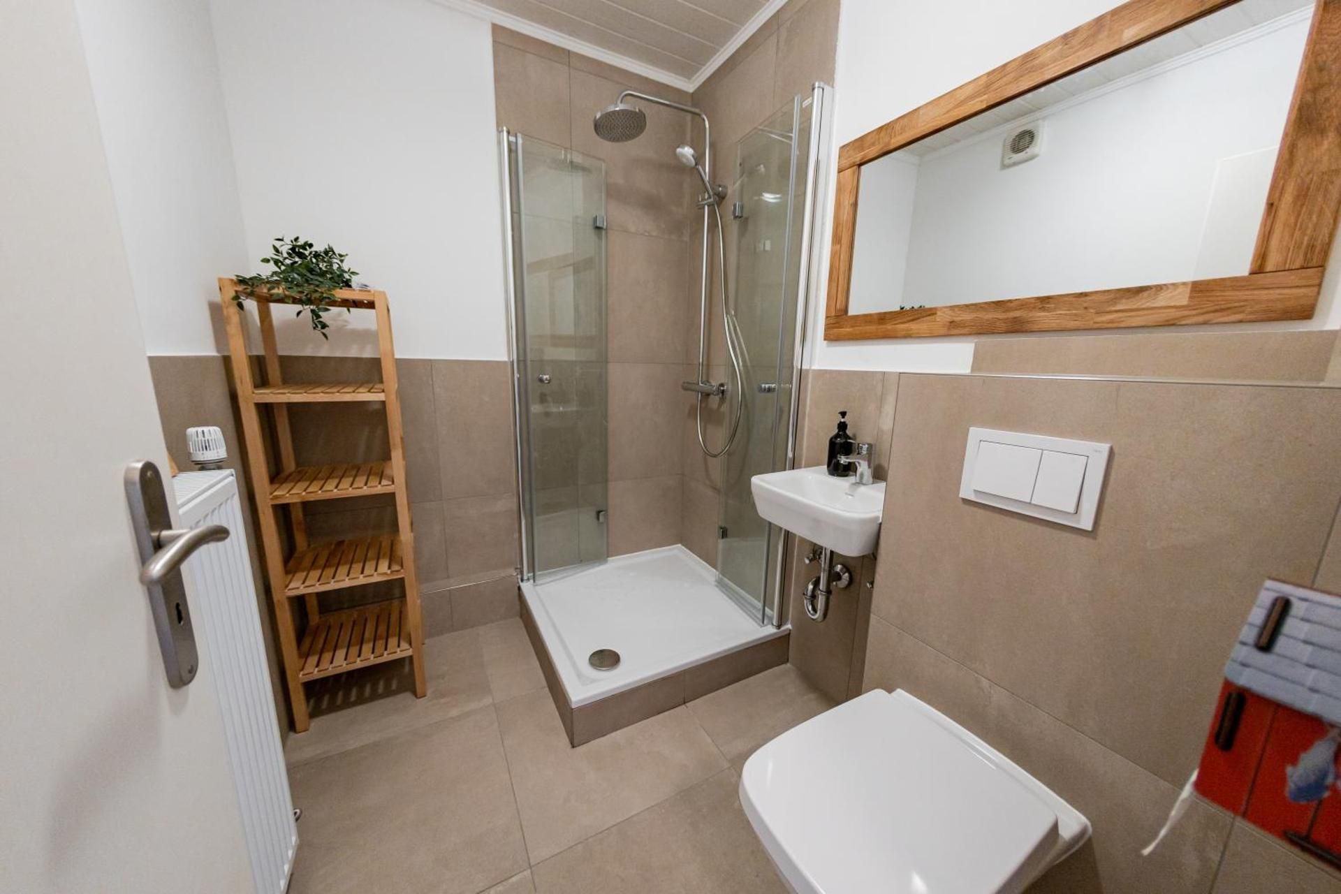 One-Bedroom Apartment with Balcony