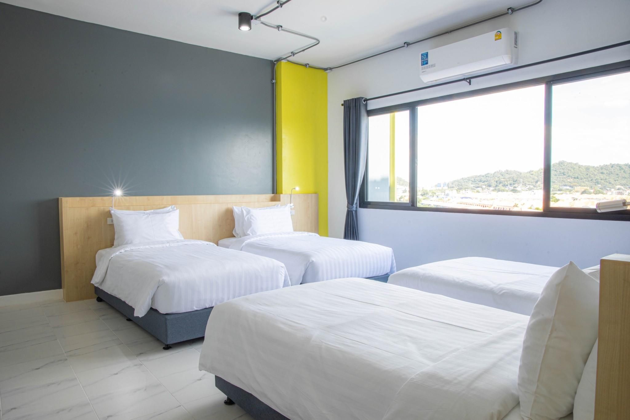 Standard Superior Twin Room