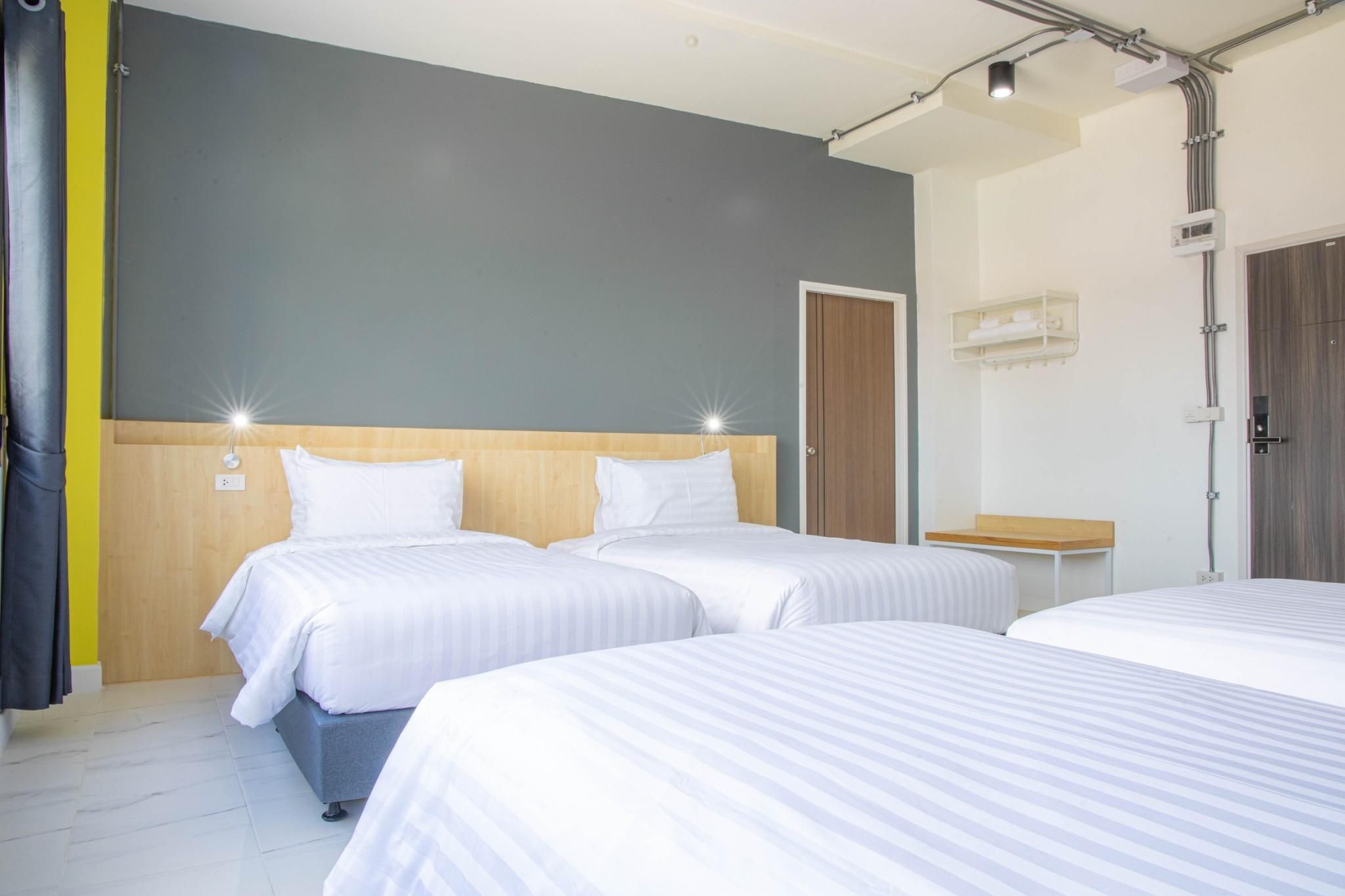 Standard Superior Twin Room