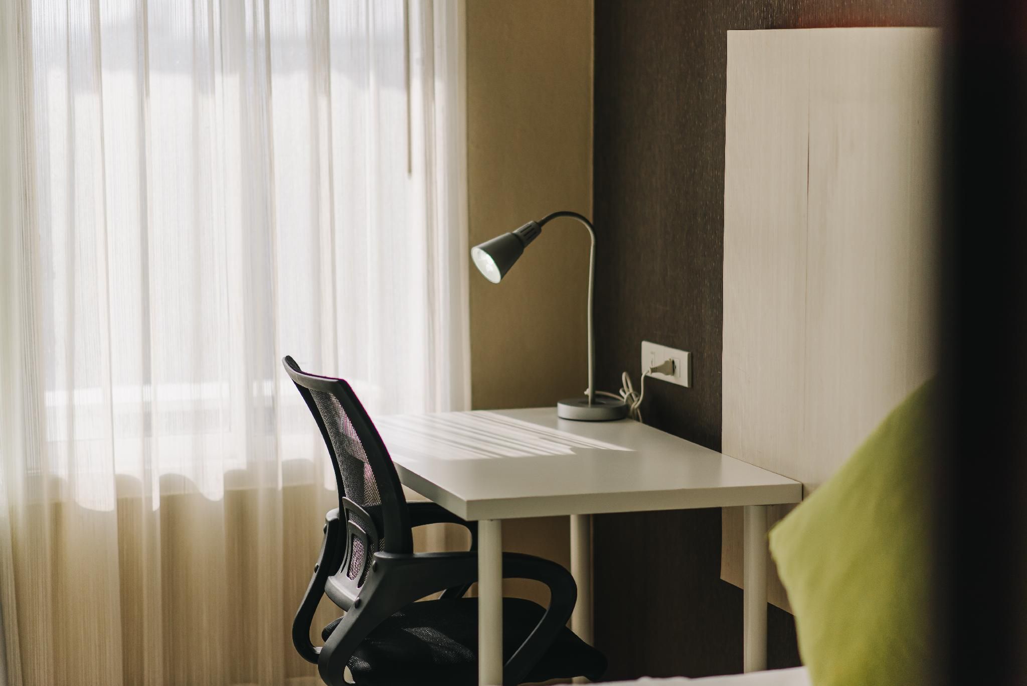 Aramis Hotel Deluxe Twin Bed 3