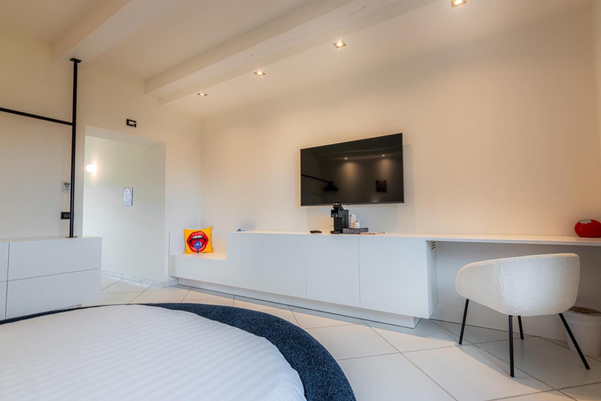 Casabianca Resort Deluxe 2