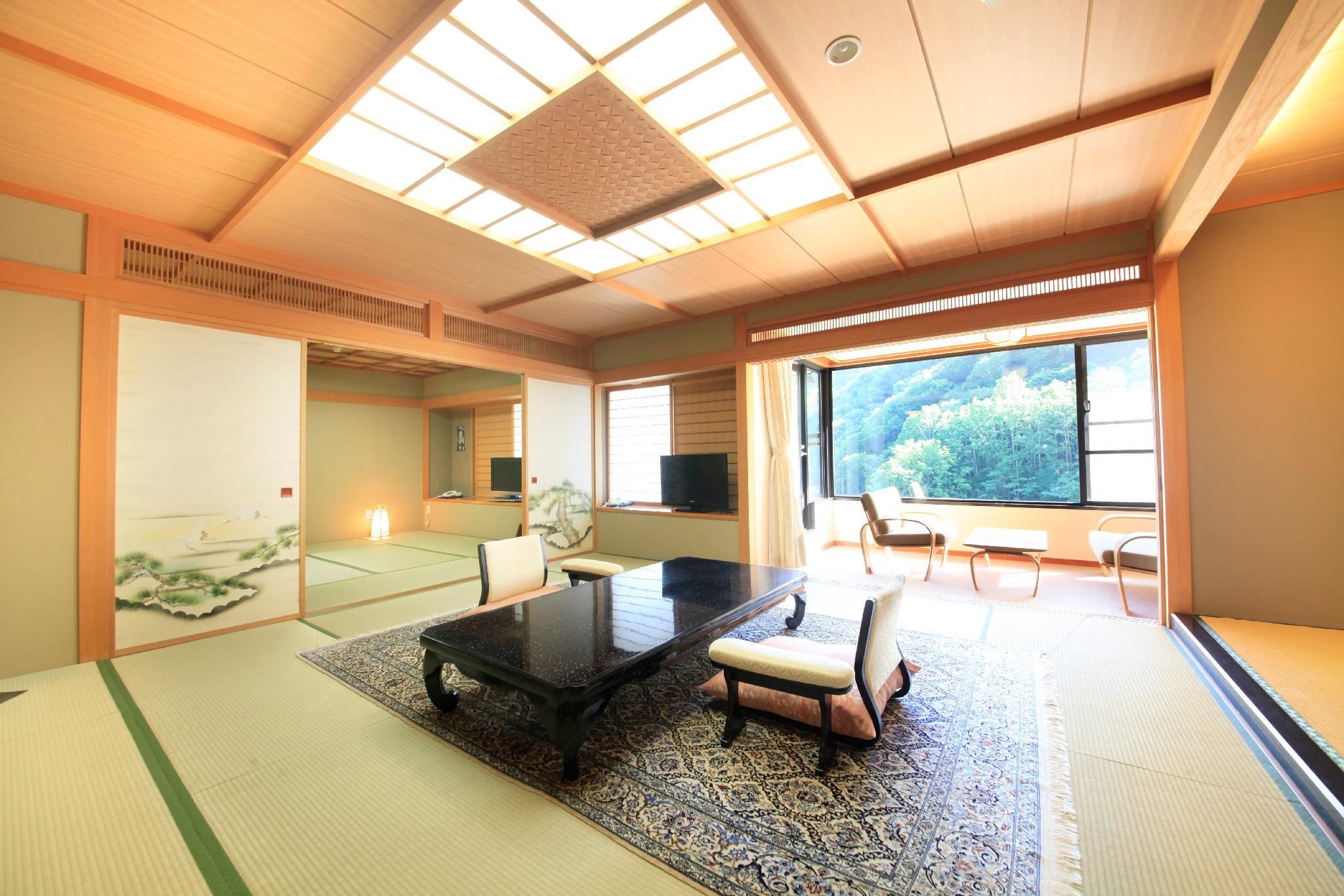 Deluxe Japanese Style Room for 5 People with Open-Air Bath - Non-Smoking