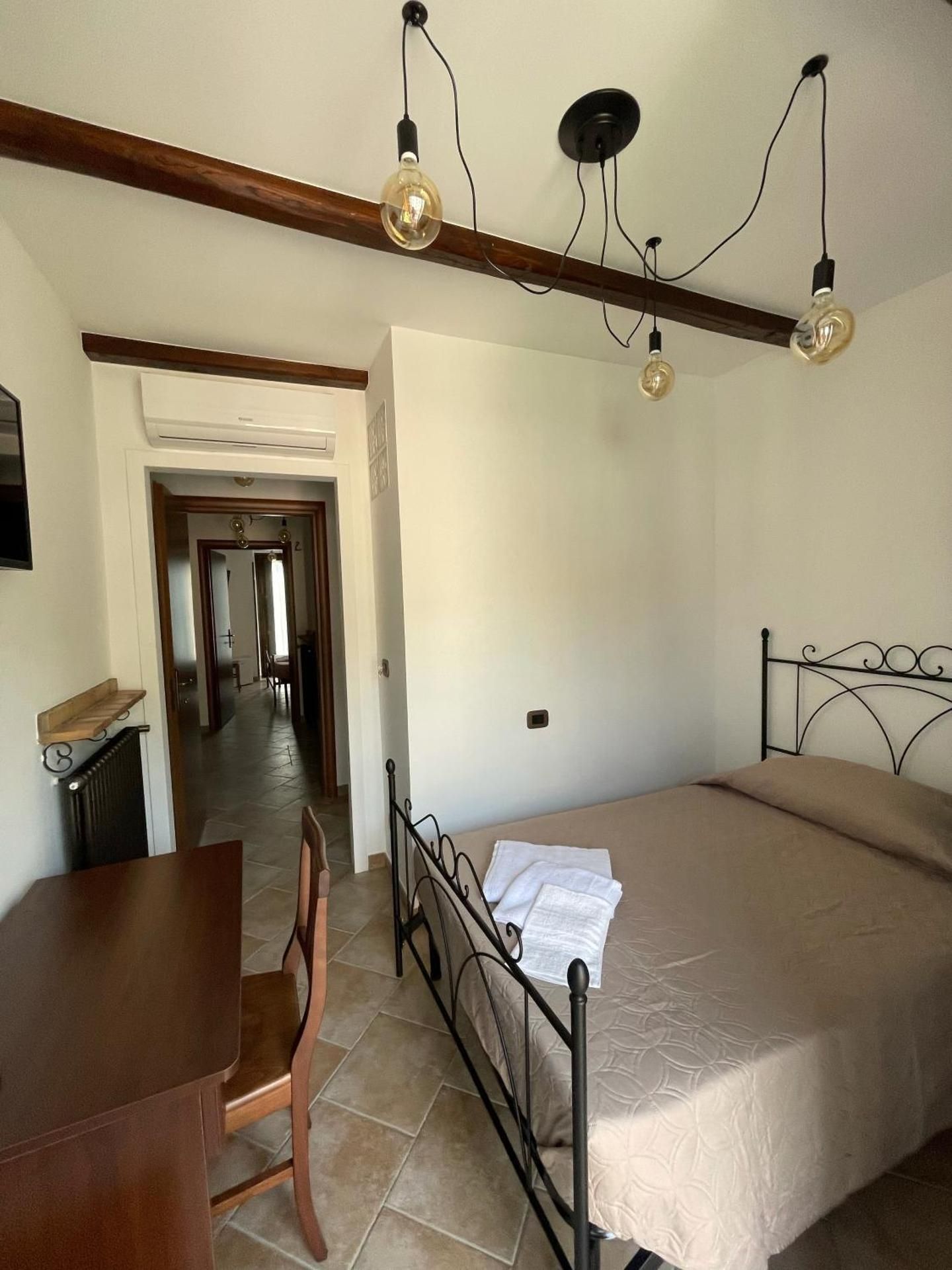 Large Single Room