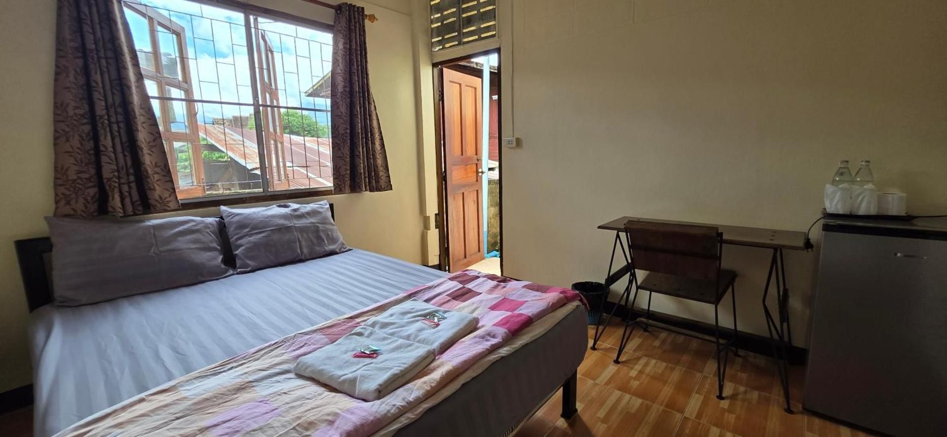 Budget Double Room with fan