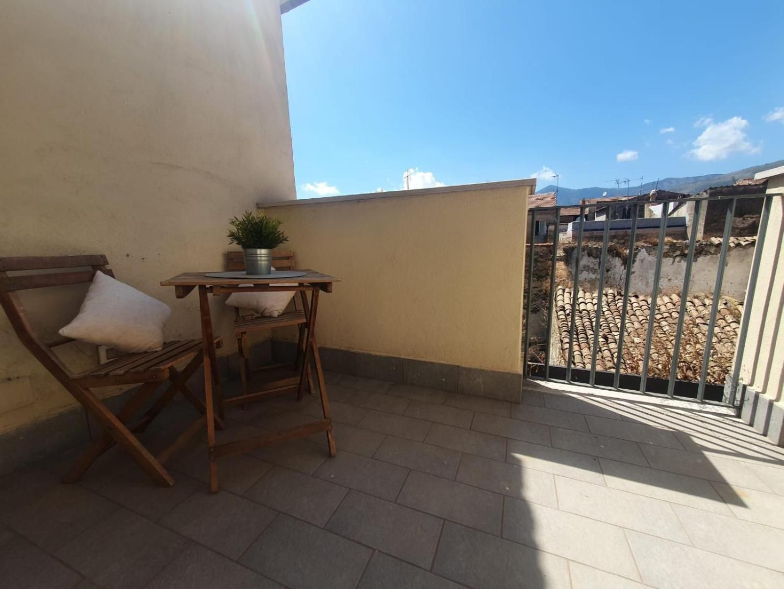 Apartment with Terrace