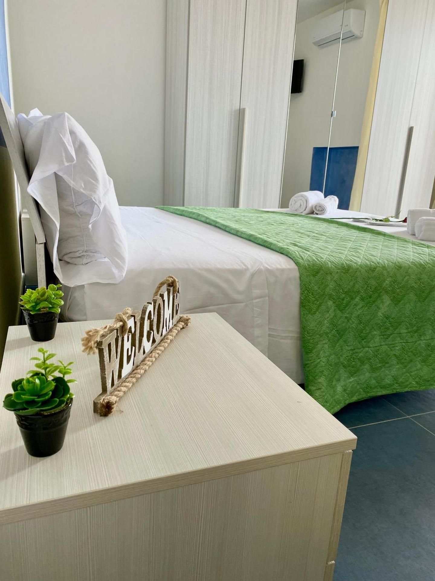 Quadruple Room with Private Bathroom