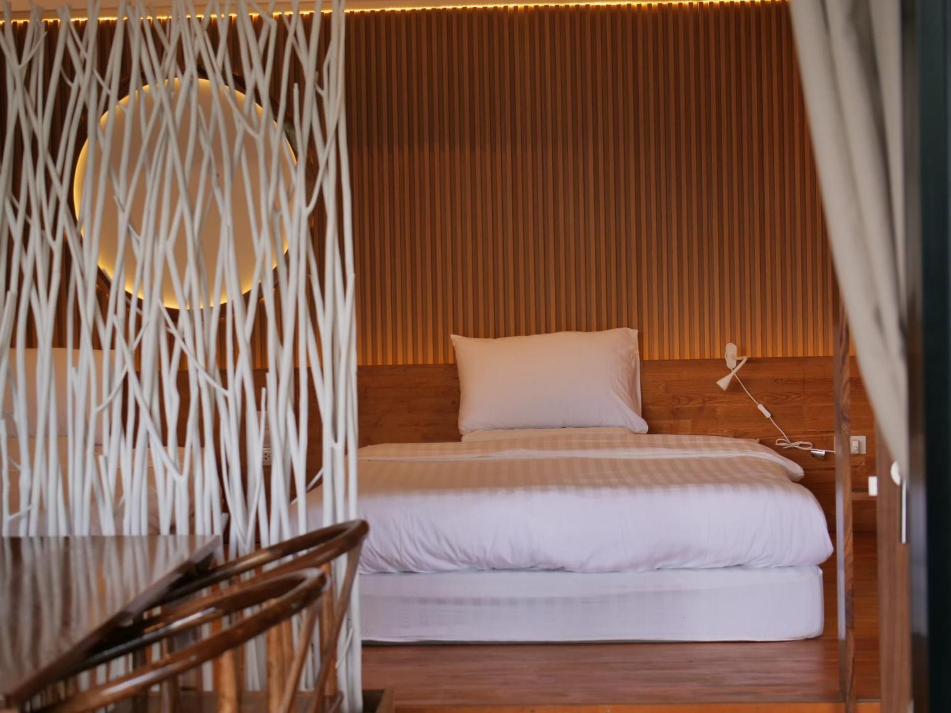 Double Room with Lake View