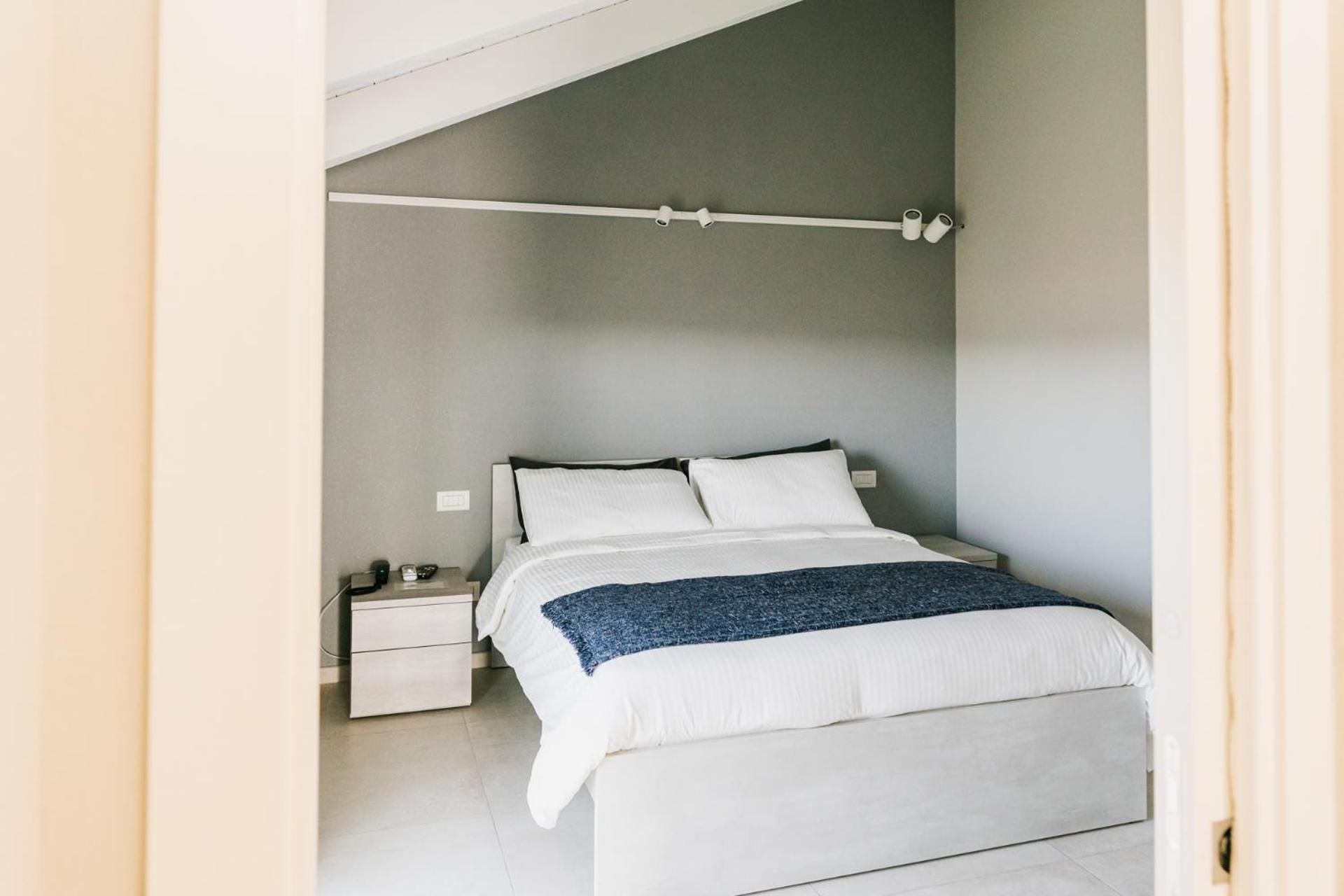King Room with Mountain View