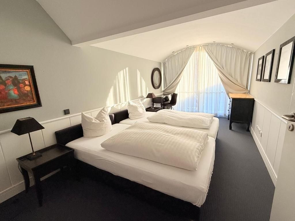 Comfort Triple Room with Shower