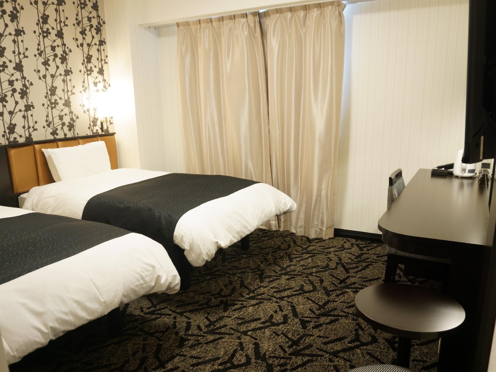 Grande Twin Room