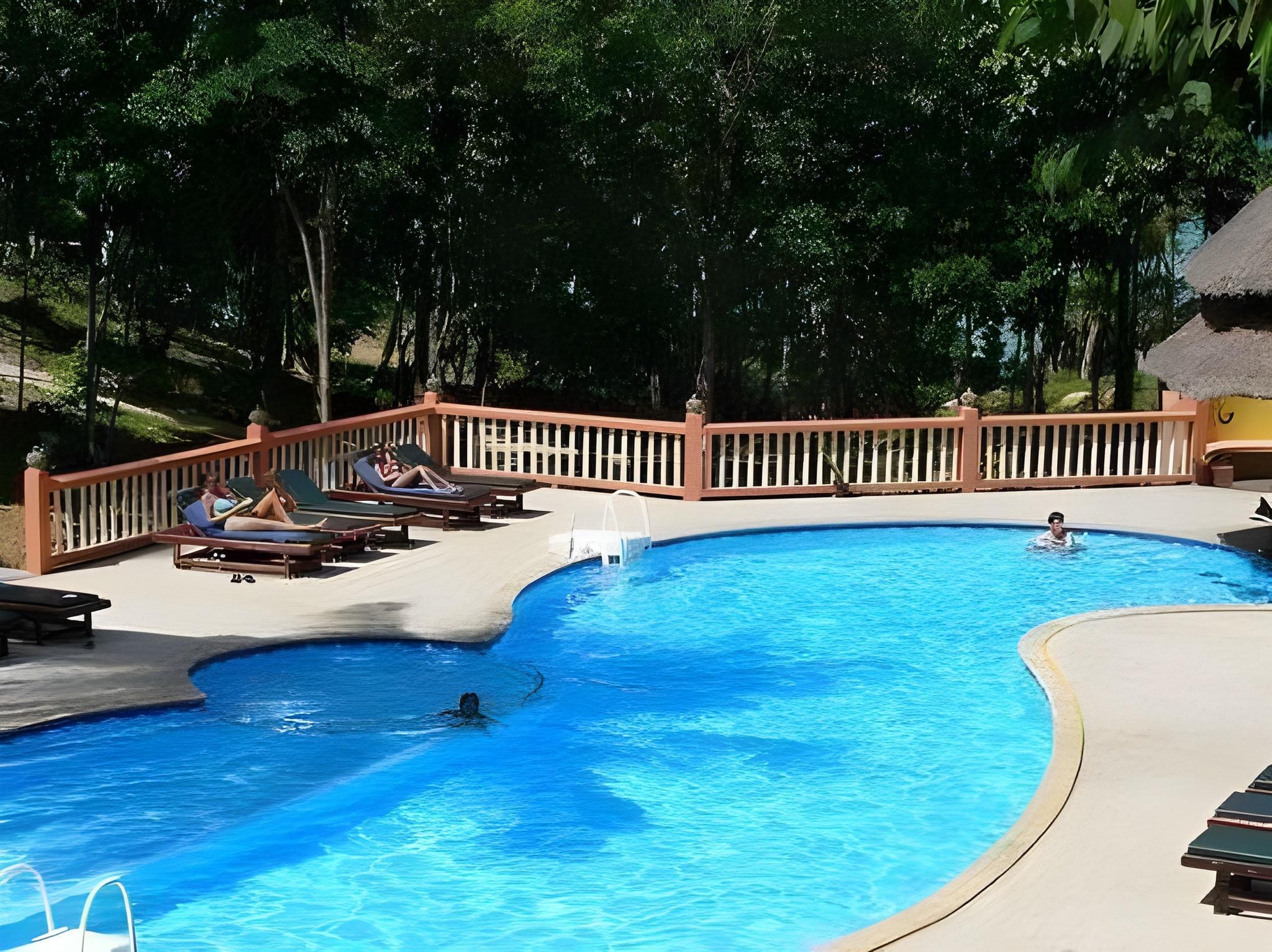 1ef6a1fce24c5e1ada40d6ce3f09a20d