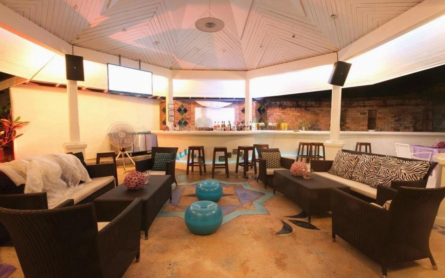 87d7bf4409070921fc995237858af7a6