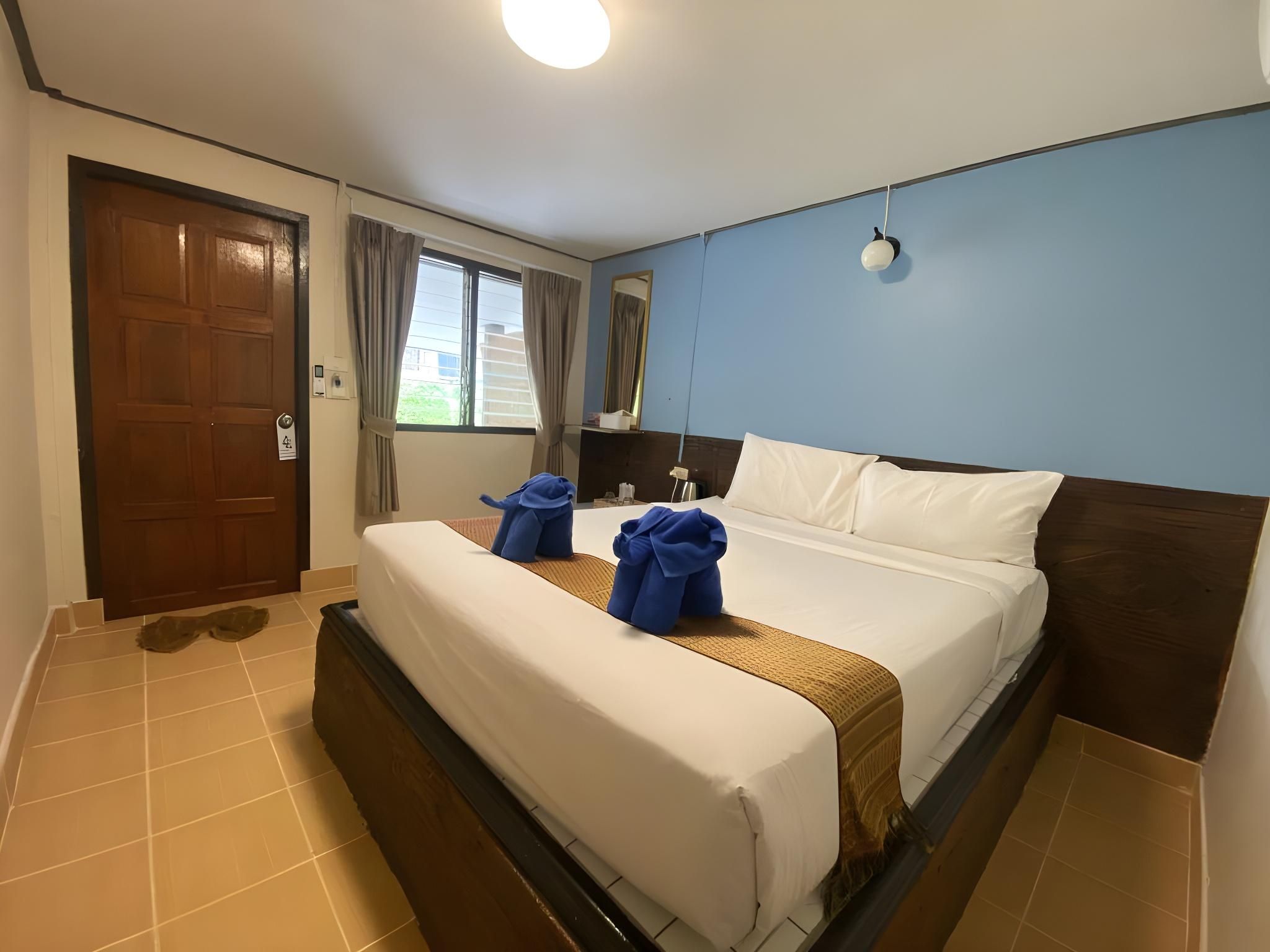 Mountain View Room - Children below 8 Years Old Not Allowed