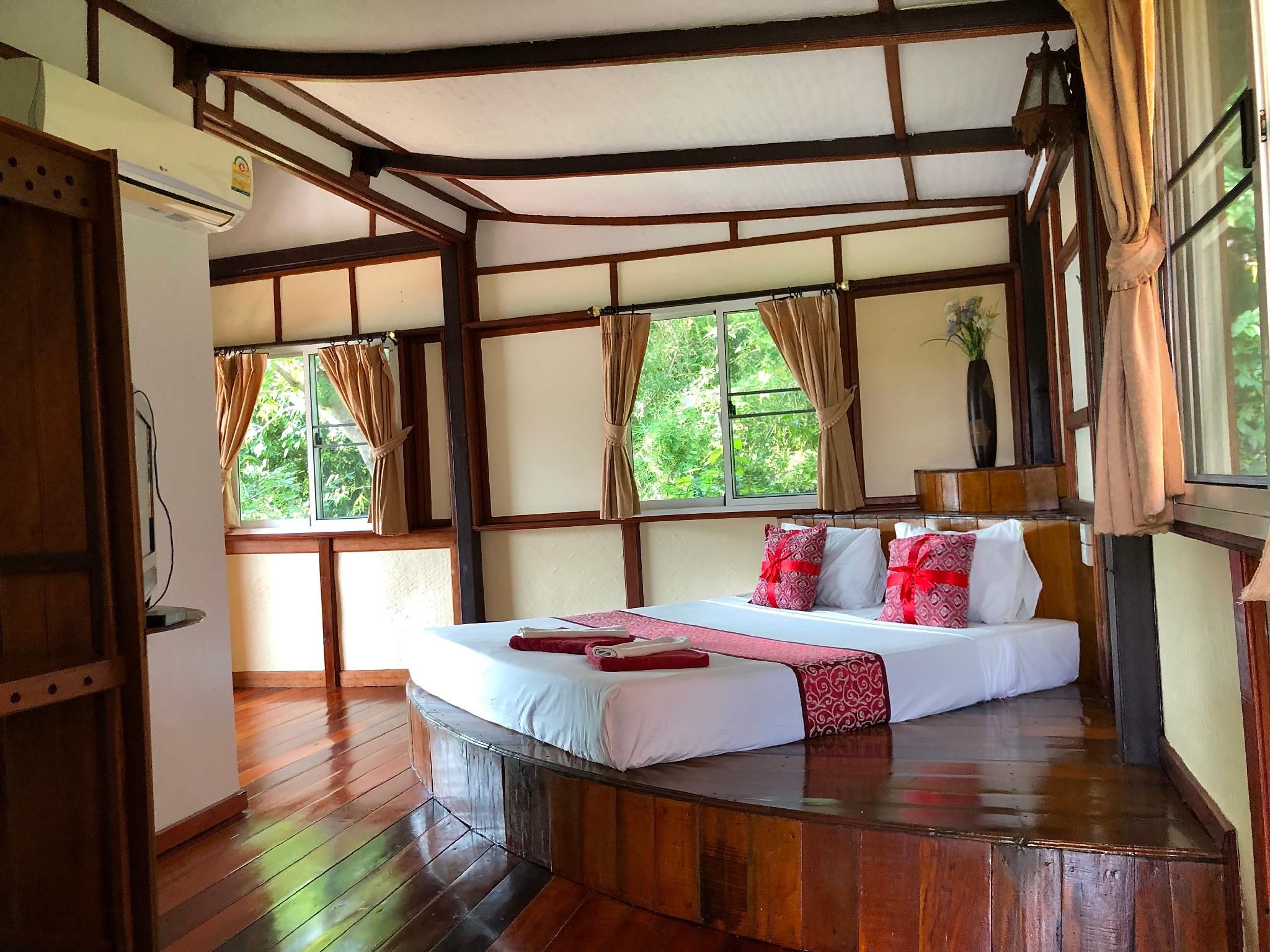 Family Deluxe Sea View