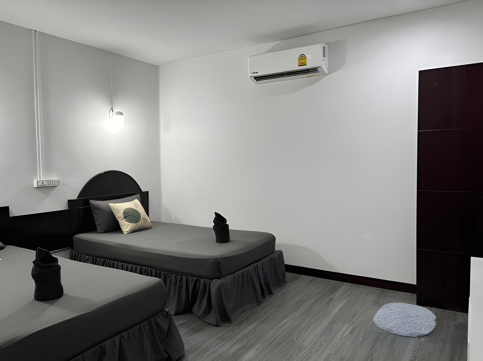 78bf2490f7f4866513227bd22cb39318