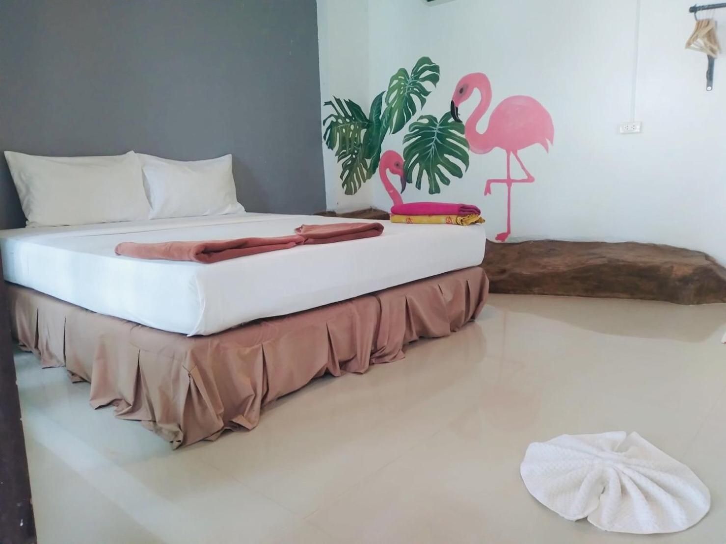 Phi Phi Cozy Seafront Resort Standard Double Room