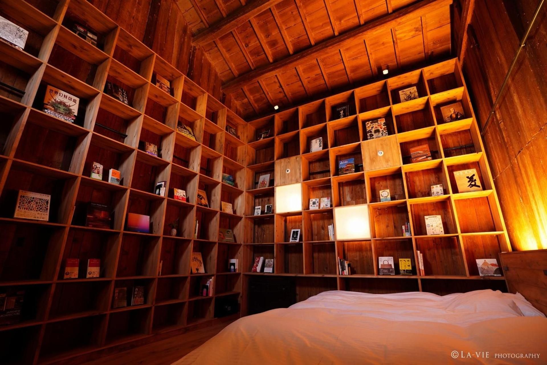 Casual Twin Room - Non-Smoking