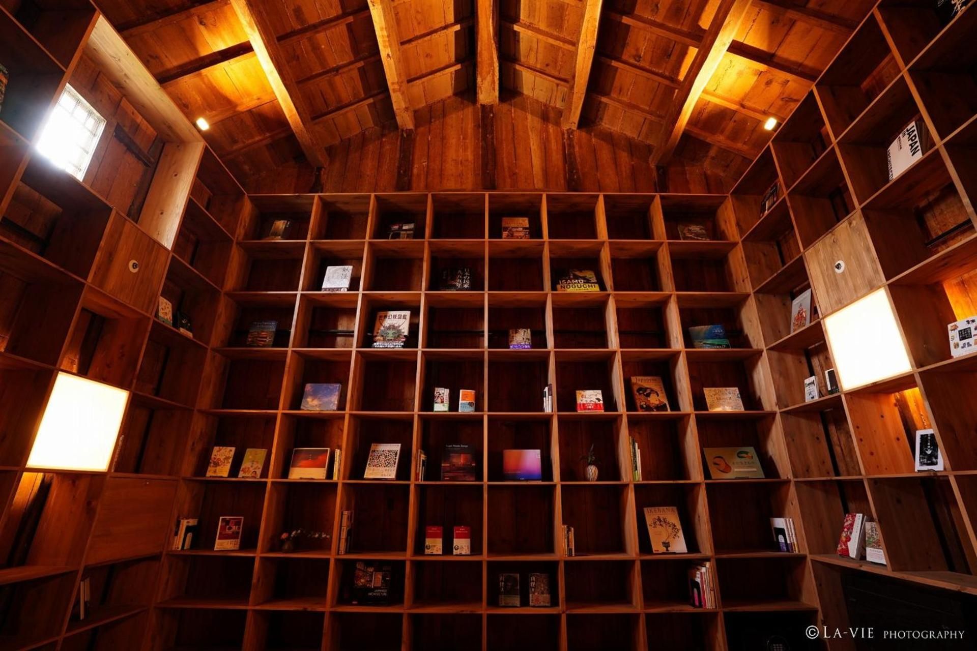 Casual Twin Room - Non-Smoking