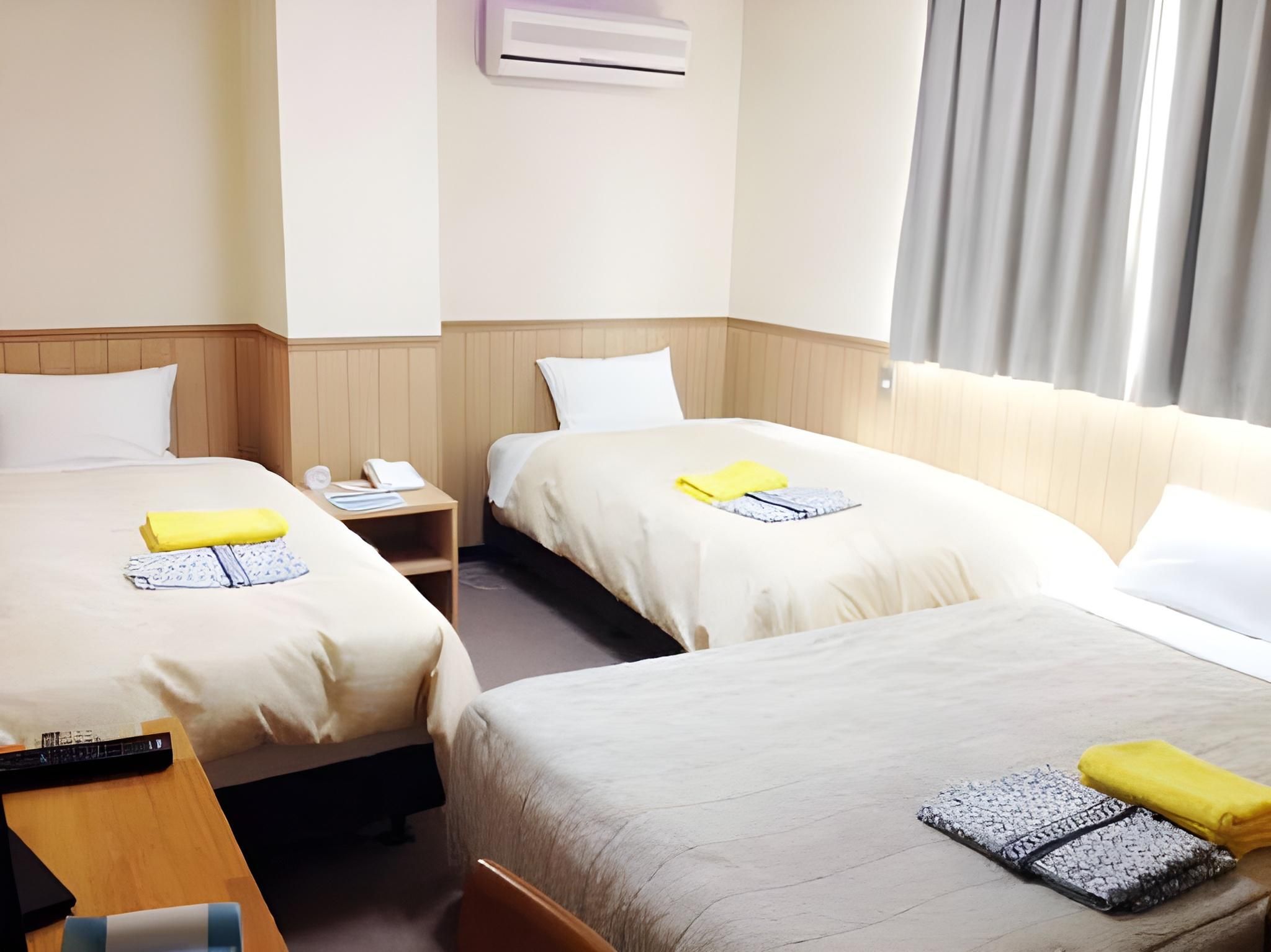 Triple Room - Smoking