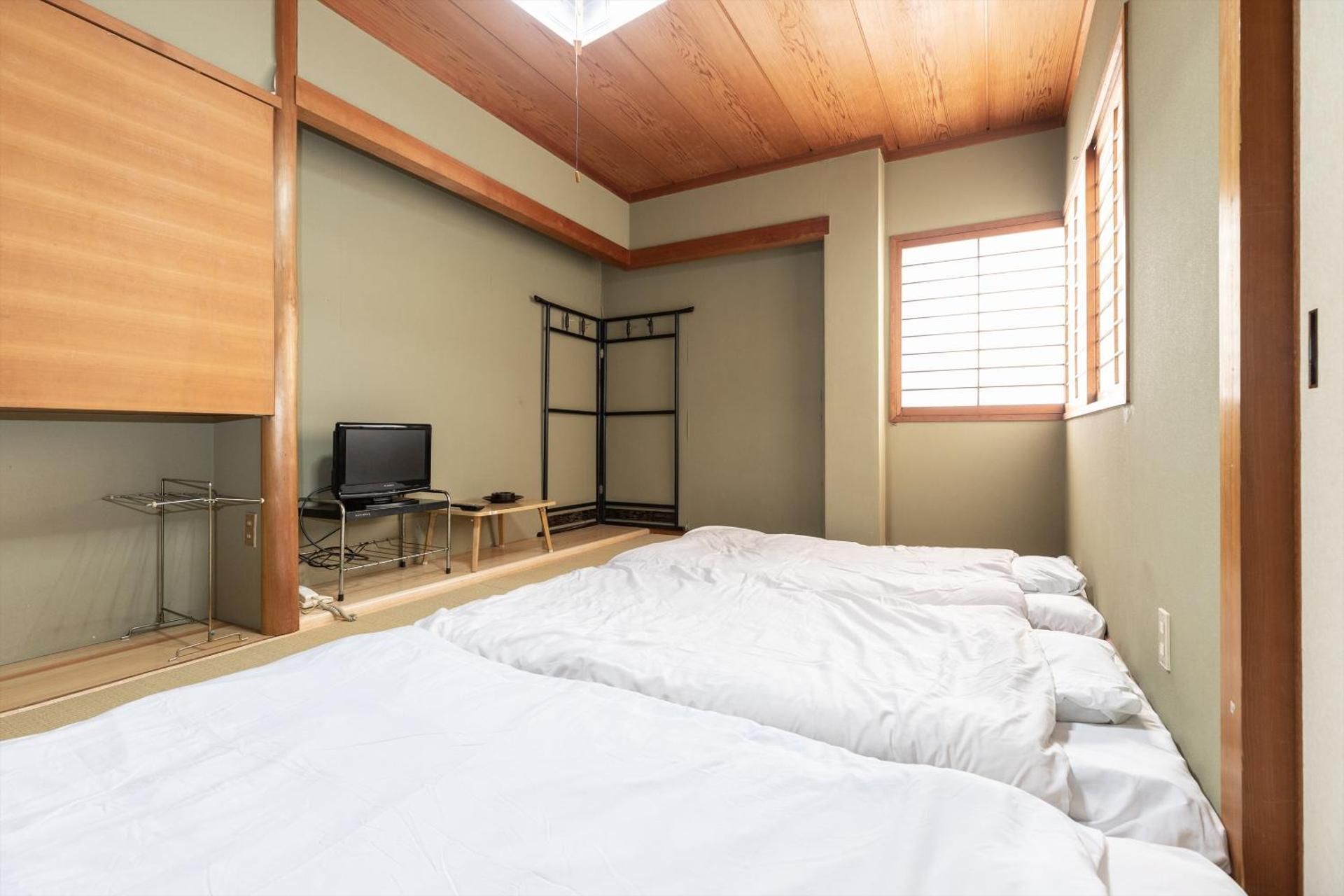 Standard Japanese Double Or Twin