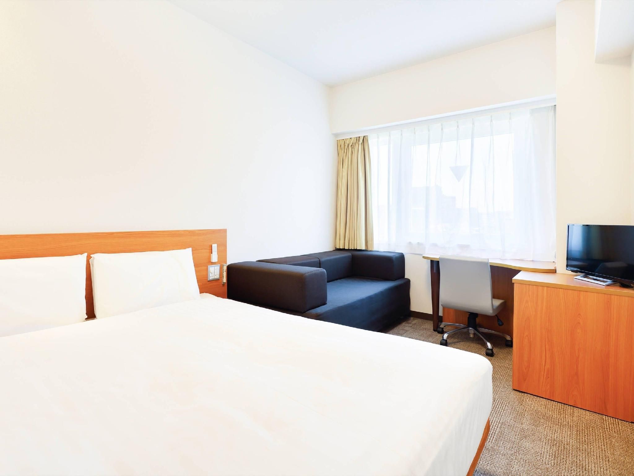 1 Double Bed With Sofa Bed Non-smoking