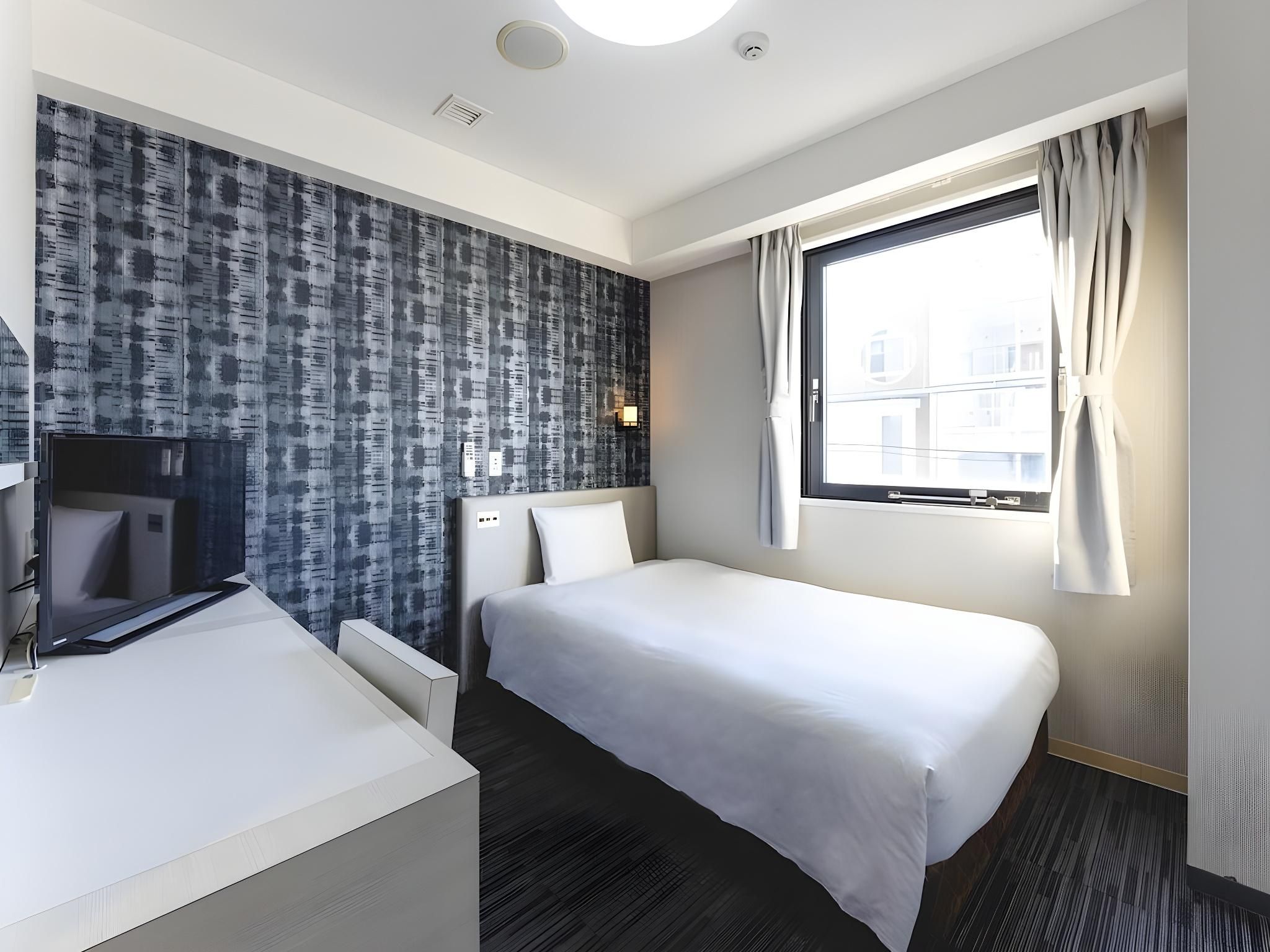 Single Room B - Non-Smoking