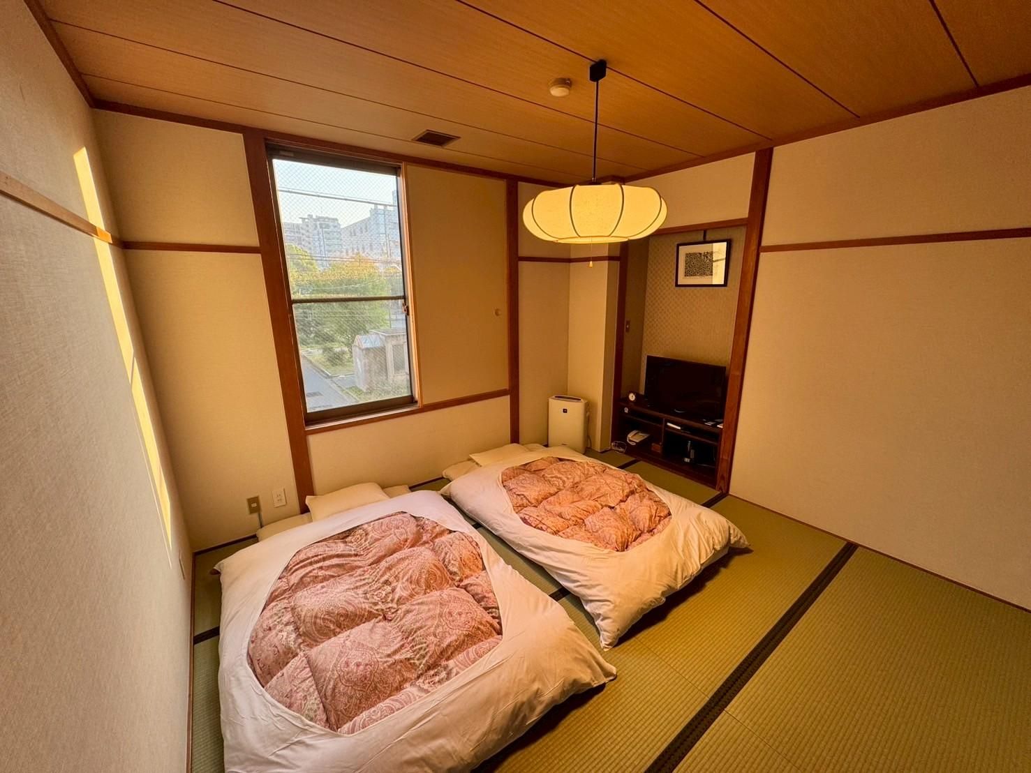 Japanese Style Room with 8 Tatami